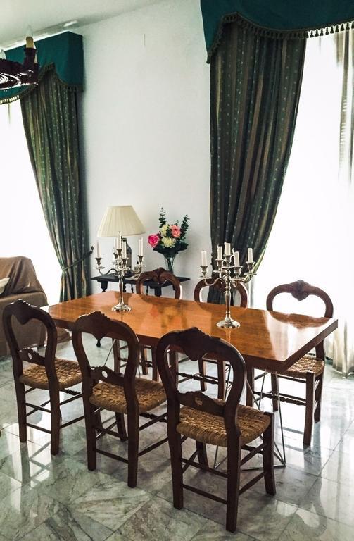 La Casa De Manolo Vila Cazalla de la Sierra Quarto foto